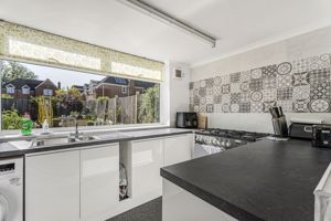 Kitchen- click for photo gallery